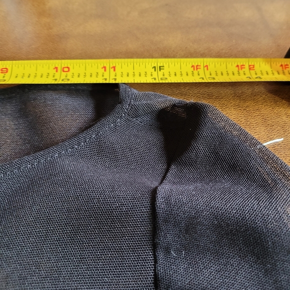 JS GROUP top. NWT - Picture 7 of 11